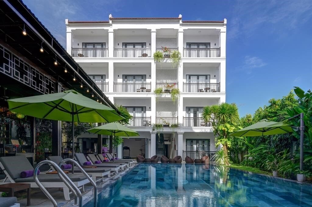 Отель White Lotus Hotel Hoian 4*